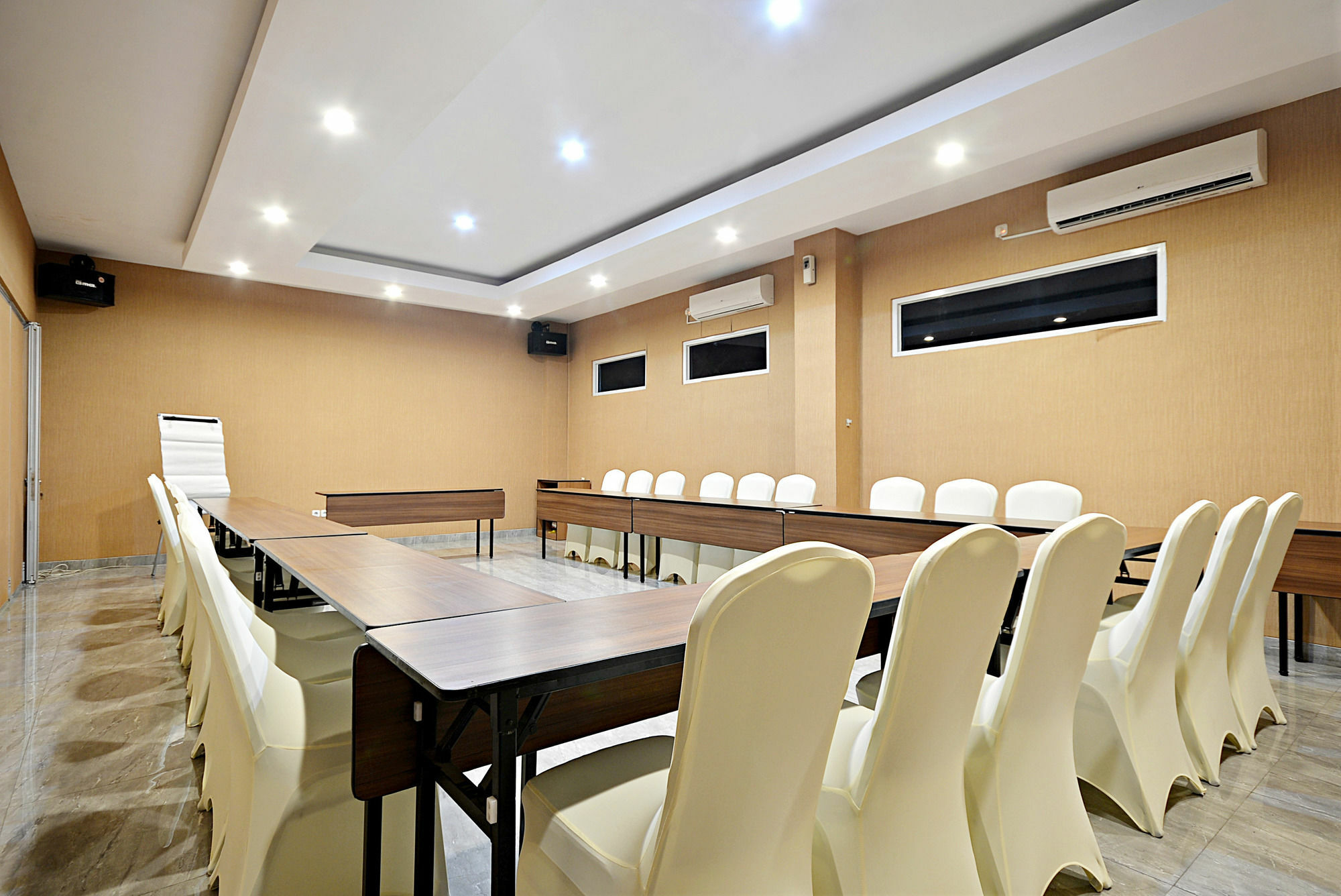 Zen Rooms Cipete Safin Inn Cilandak  Ngoại thất bức ảnh